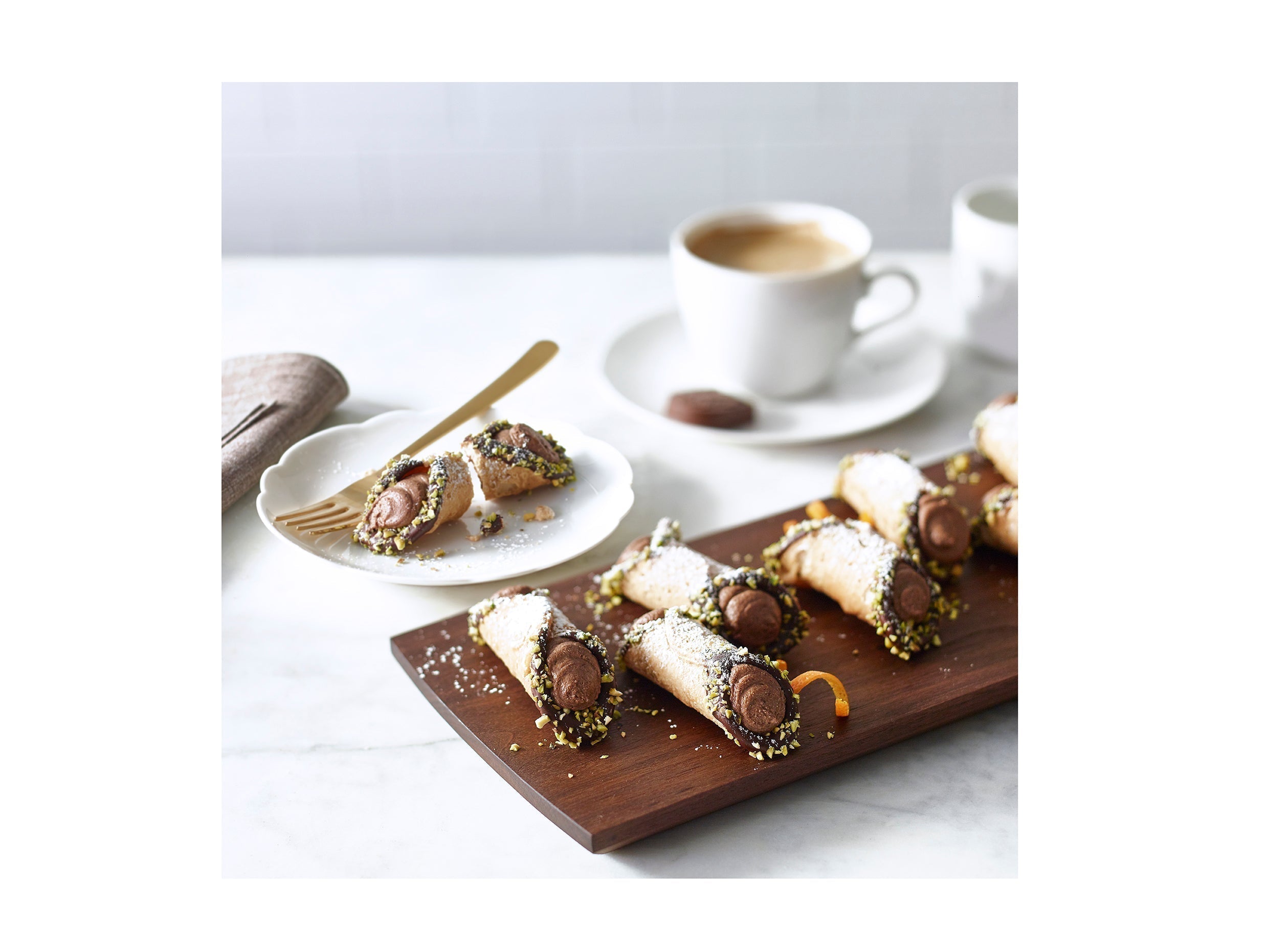 Mini Çikolatalı Cannoli Tarifi