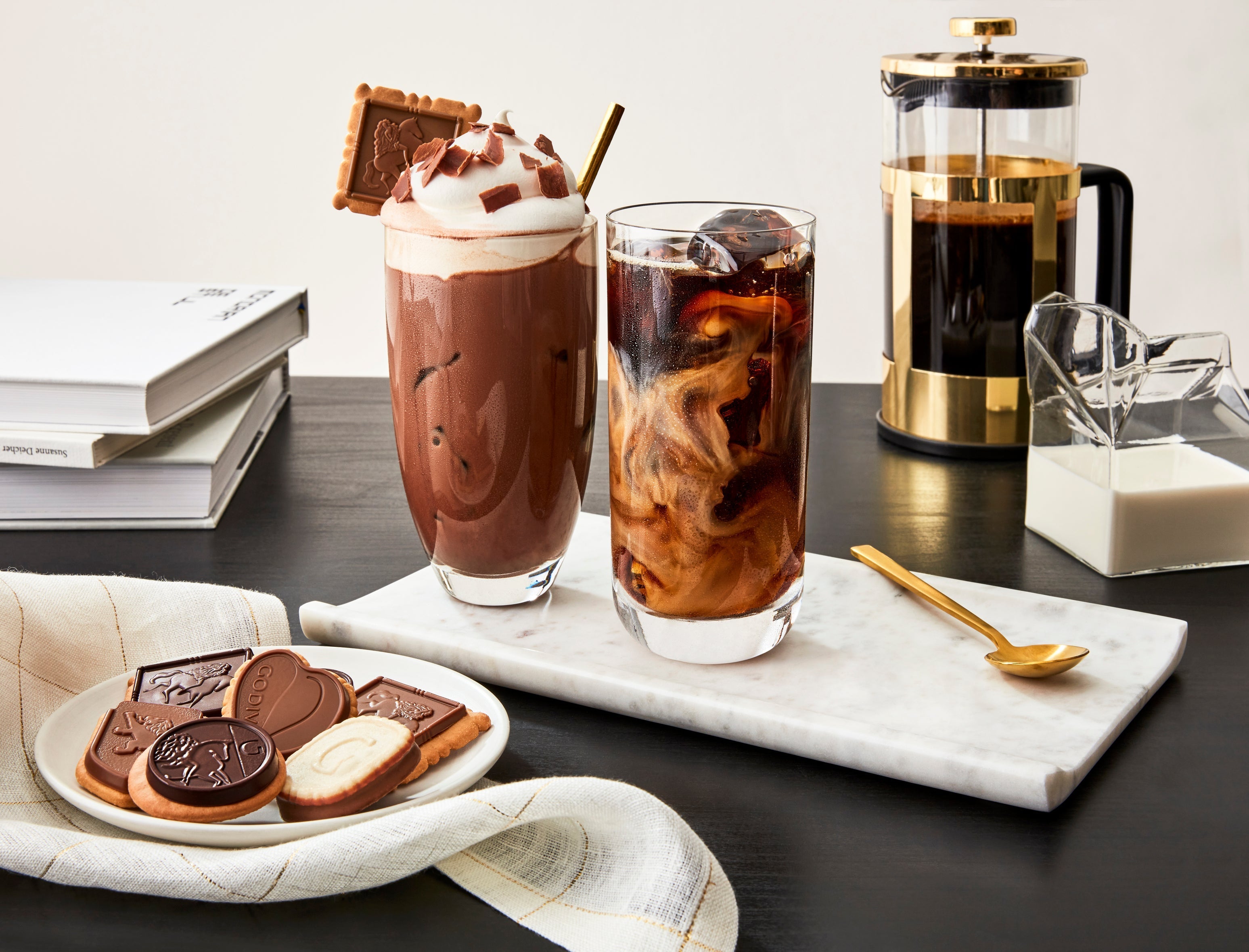 GODIVA Çikolatalı Soğuk Kahve Tarifi